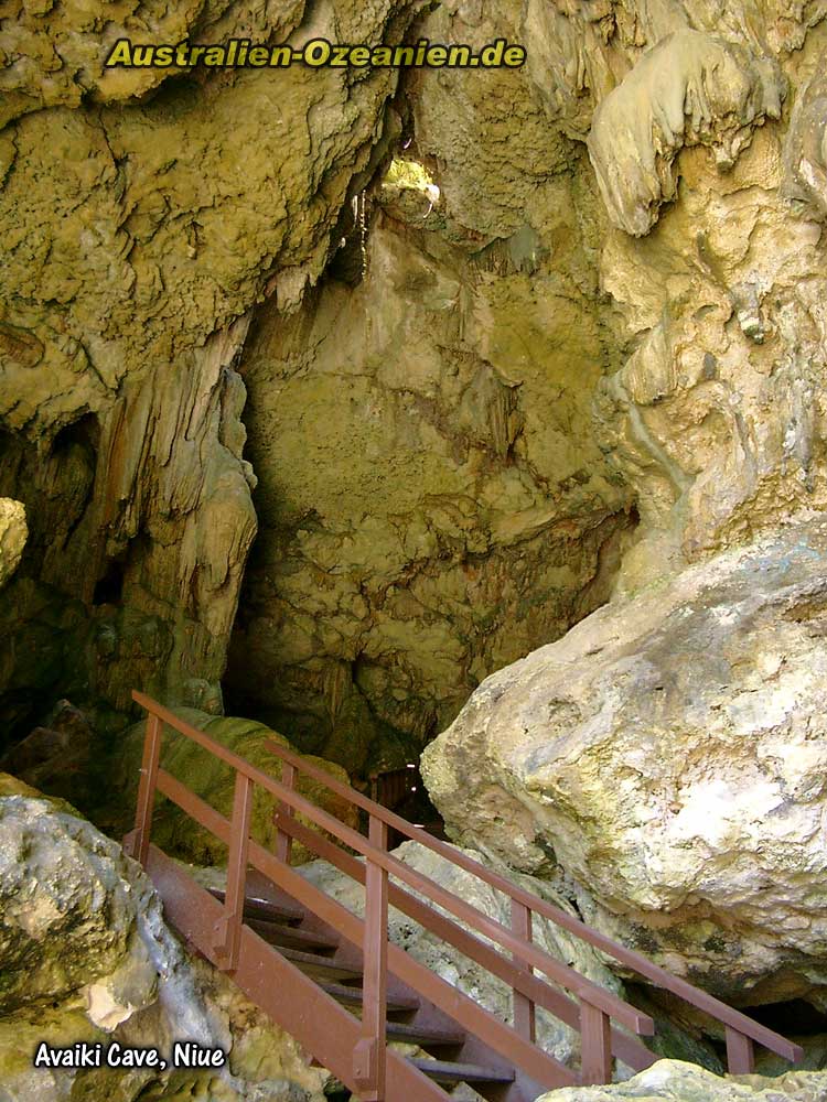 Weg durch die Höhle
