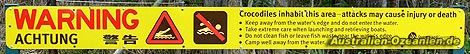 Warnung vor Crocodilen: no swimming!