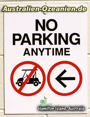 Schild: Parkverbot für Golfwagen