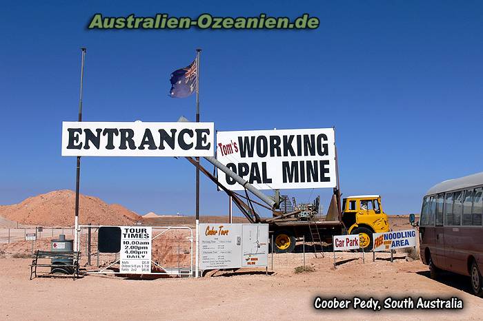 working opal mine